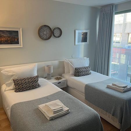 Cativo Flat - Lovely 2 Bedroom Duplex In Porto Luaran gambar
