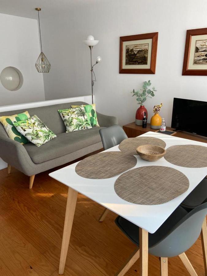 Cativo Flat - Lovely 2 Bedroom Duplex In Porto Luaran gambar