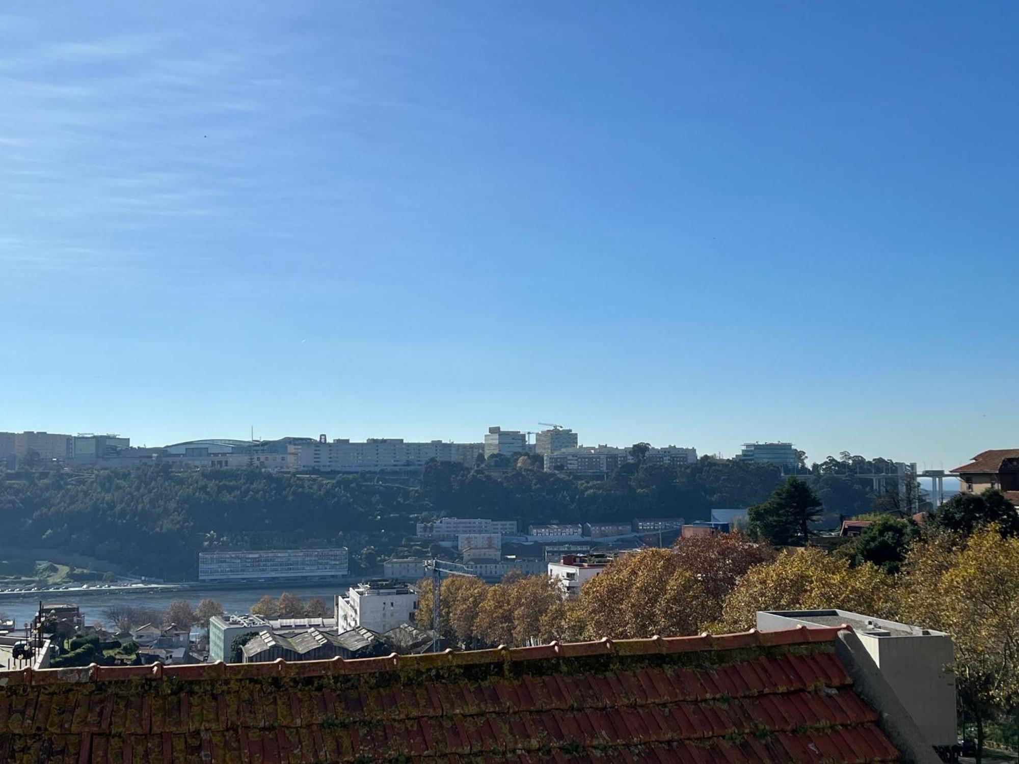 Cativo Flat - Lovely 2 Bedroom Duplex In Porto Luaran gambar